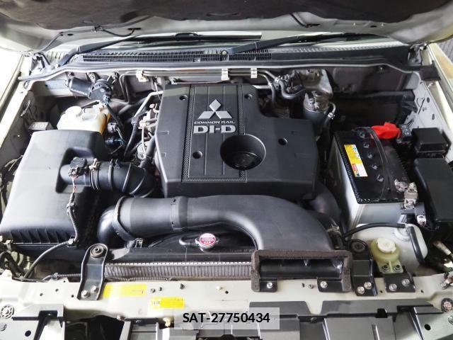 Mitsubishi PAJERO 2014-10 7796023-7