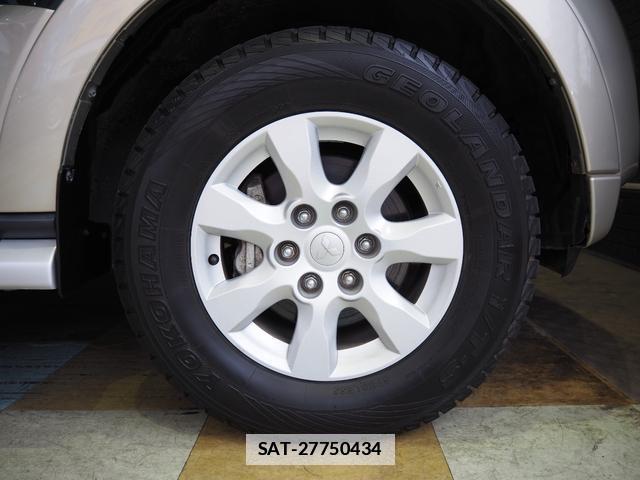 Mitsubishi PAJERO 2014-10 7796023-8