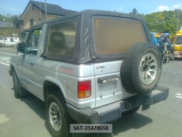 Mitsubishi PAJERO 1990-06 7798390-3