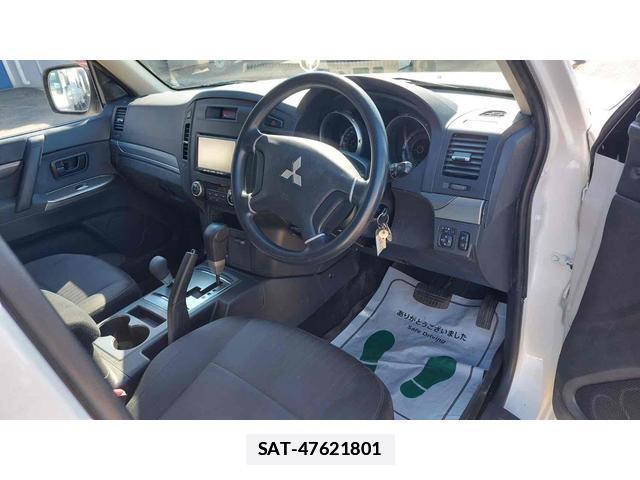 Mitsubishi PAJERO 2014-06 7801598-8