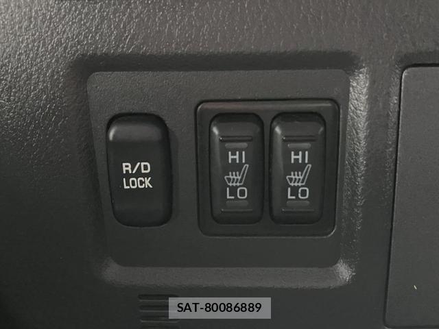 Mitsubishi PAJERO 2015-07 7808414-15