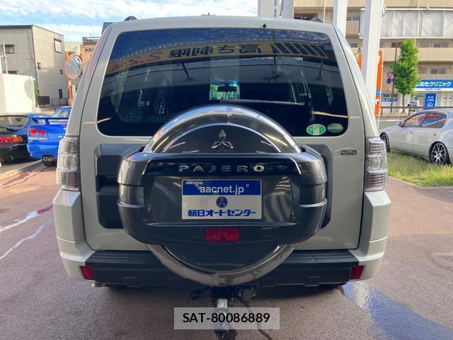 Mitsubishi PAJERO 2015-07 7808414-8