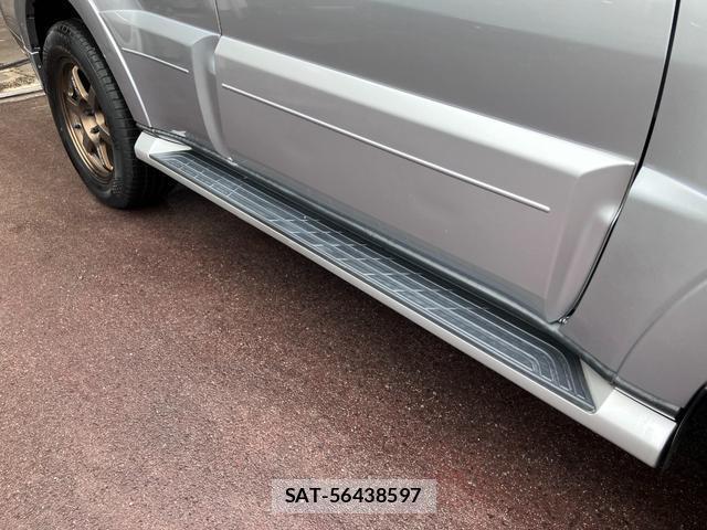 Mitsubishi PAJERO 2011-02 7808424-10