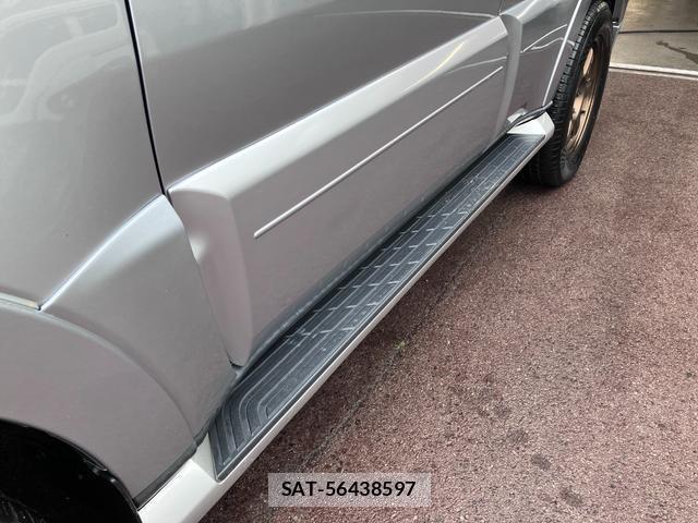 Mitsubishi PAJERO 2011-02 7808424-11