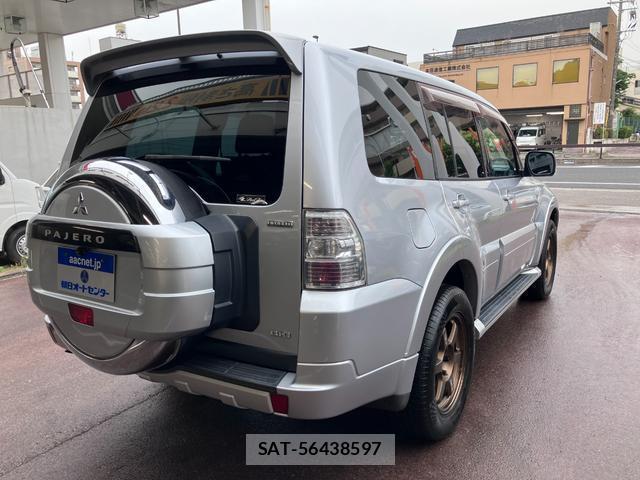 Mitsubishi PAJERO 2011-02 7808424-9