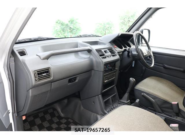 Mitsubishi PAJERO 1992-07 7809297-5