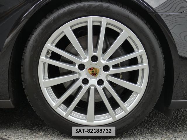 Porsche PANAMERA 2017-06 7794550-10