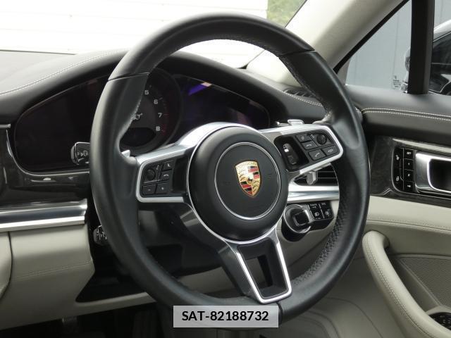 Porsche PANAMERA 2017-06 7794550-9