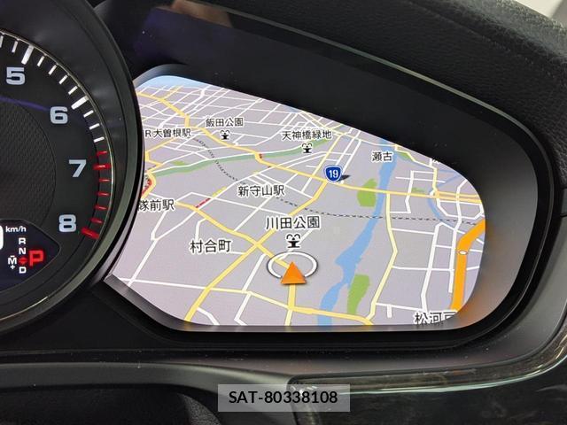 Porsche PANAMERA 2017-08 7795297-13