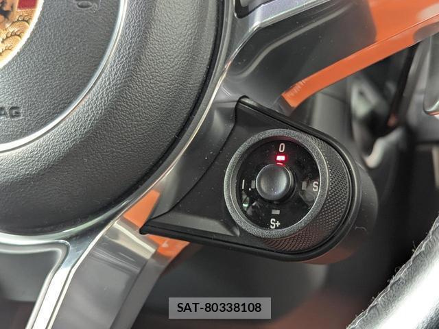 Porsche PANAMERA 2017-08 7795297-7