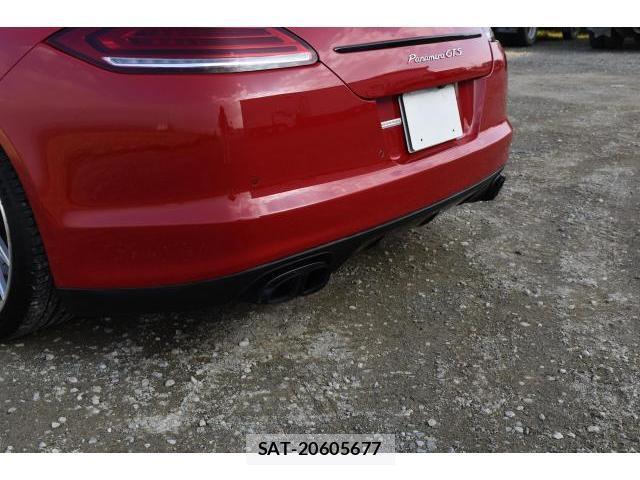 Porsche PANAMERA 2013-06 7796540-15