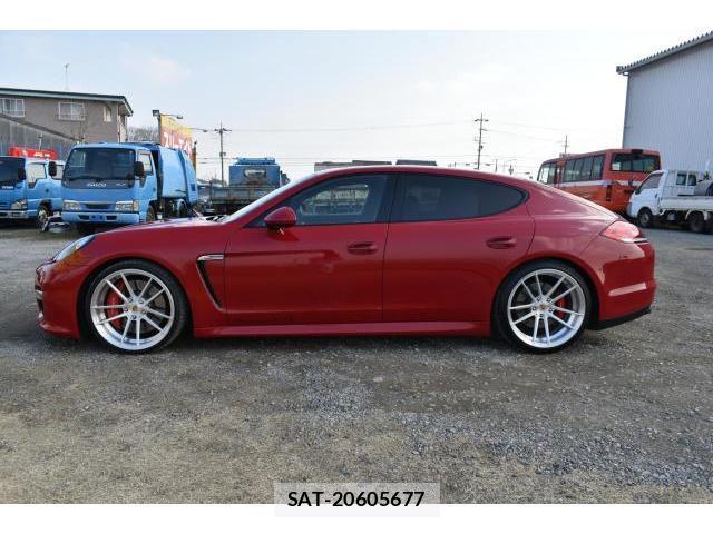 Porsche PANAMERA 2013-06 7796540-4