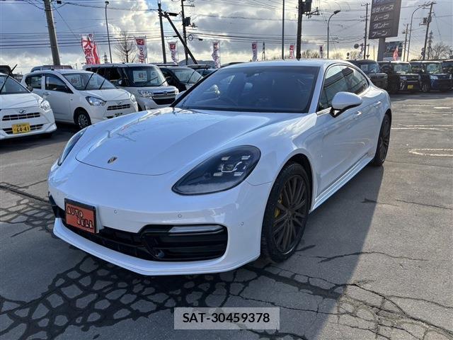 Porsche PANAMERA 2018-05 7797810-1