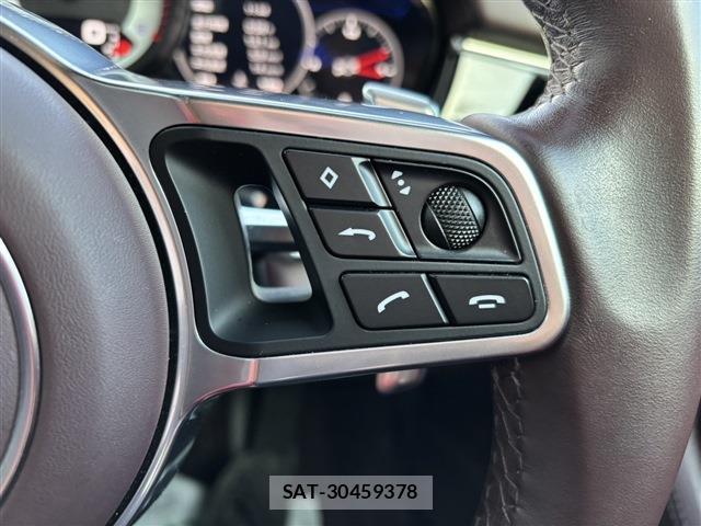 Porsche PANAMERA 2018-05 7797810-17