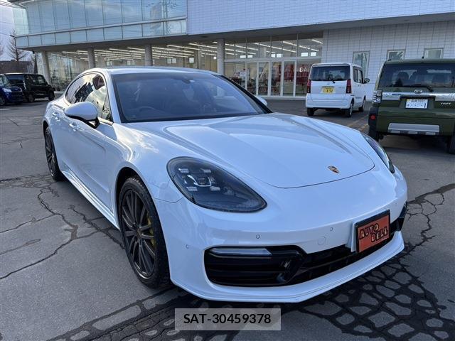 Porsche PANAMERA 2018-05 7797810-3