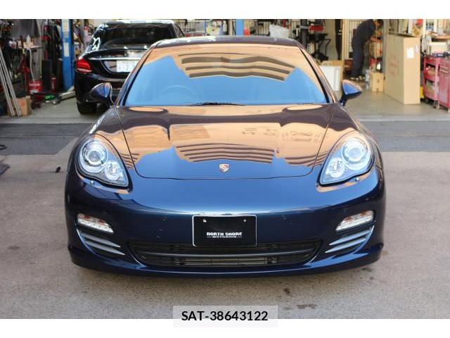 Porsche PANAMERA 2013-04 7799744-9