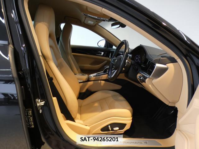 Porsche PANAMERA 2018-12 7800563-17