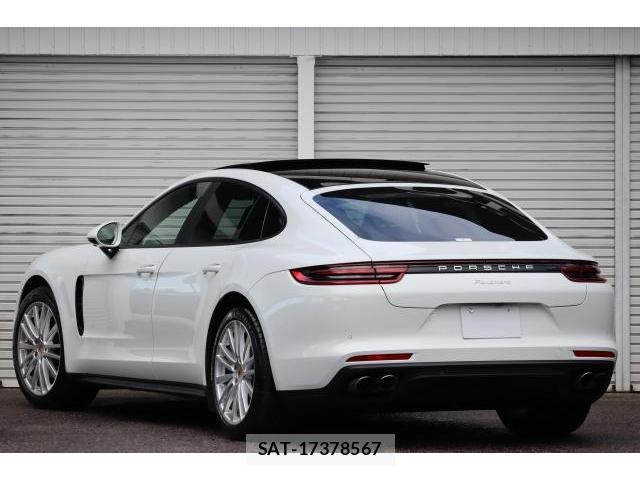 Porsche PANAMERA 2017-11 7803324-1