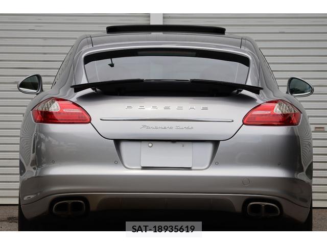 Porsche PANAMERA 2012-06 7803331-5