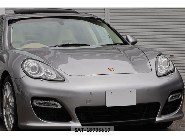 Porsche PANAMERA 2012-06 7803331-9