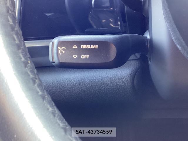 Porsche PANAMERA 2011-10 7804330-11