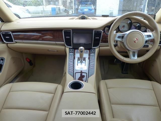 Porsche PANAMERA 2012 7806119-6