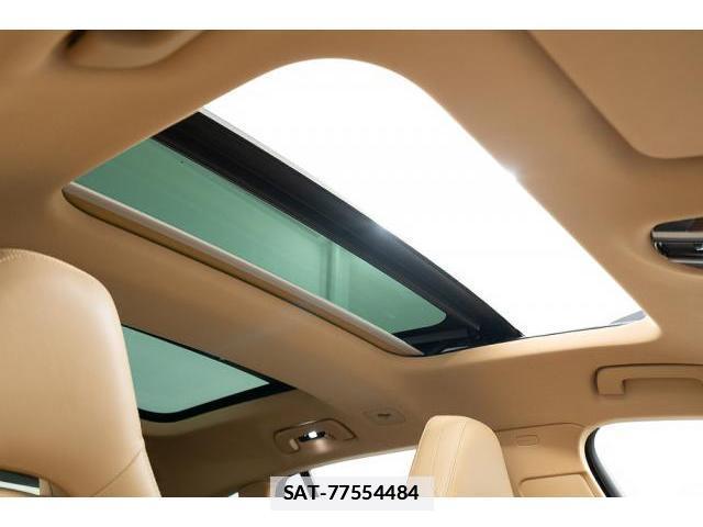 Porsche PANAMERA 2018-06 7807060-16