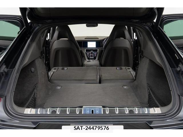 Porsche PANAMERA 2017-09 7807070-15