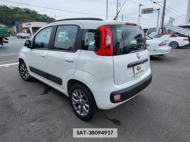 Fiat PANDA 2019-02 7798022-13