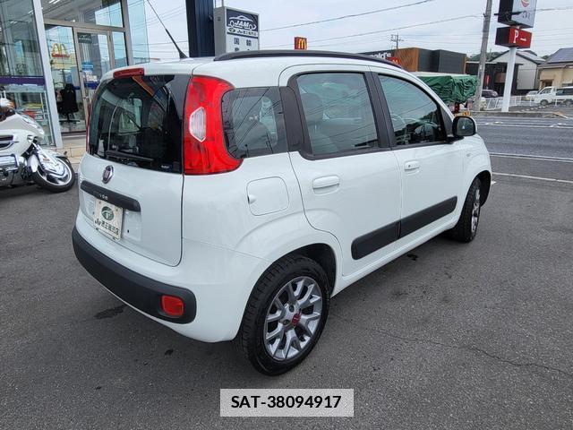 Fiat PANDA 2019-02 7798022-15