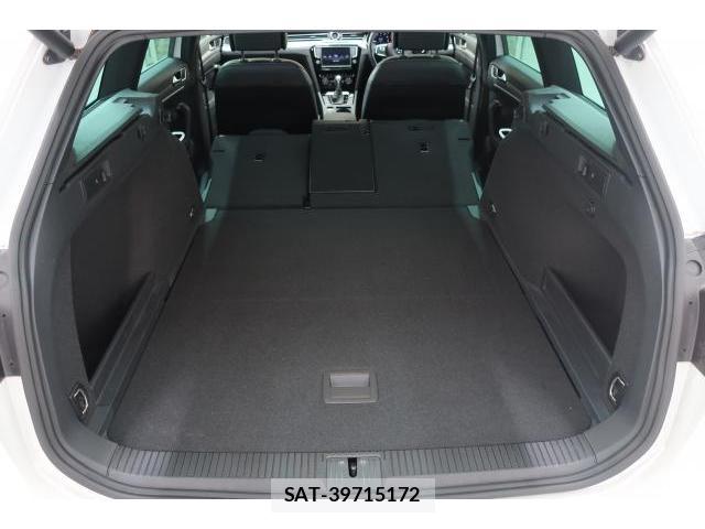 VolksWagen PASSAT VARIANT 2016-11 7793197-15