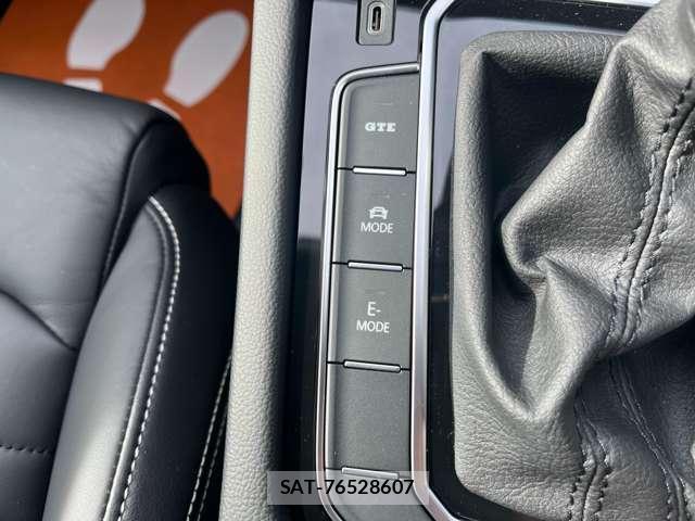 VolksWagen PASSAT VARIANT 2022-06 7802615-6