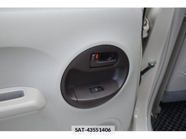 Toyota PASSO 2010-11 7796529-17
