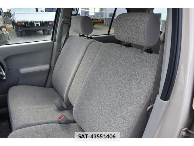 Toyota PASSO 2010-11 7796529-6