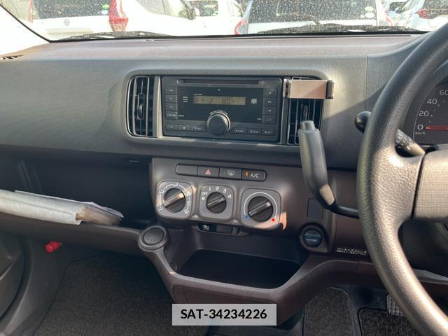 Toyota PASSO 2013-02 7801874-14