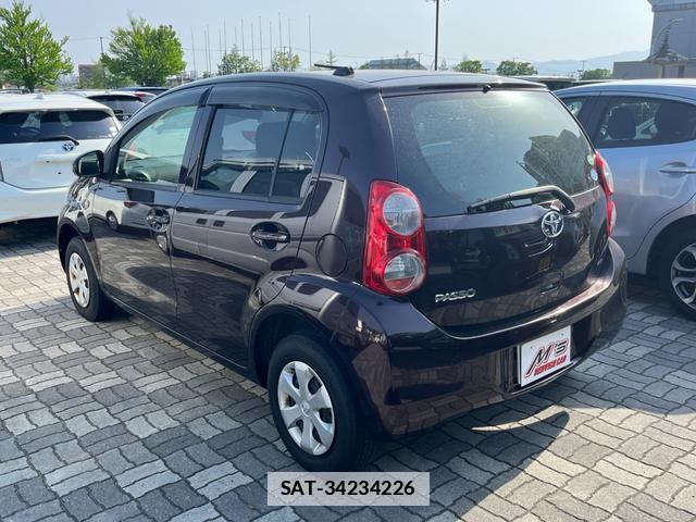 Toyota PASSO 2013-02 7801874-2