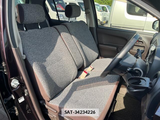 Toyota PASSO 2013-02 7801874-5