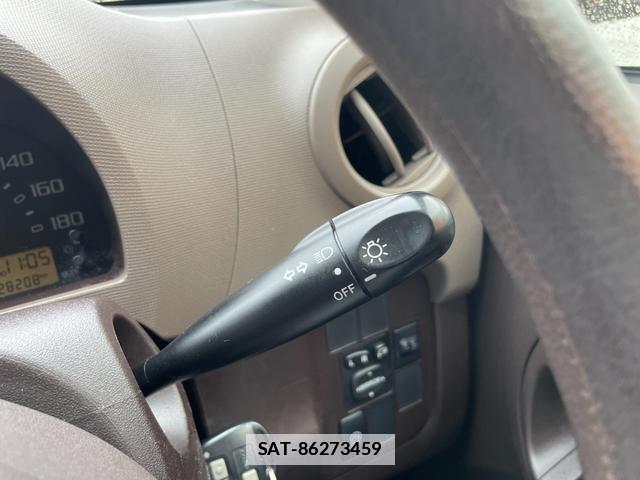 Toyota PASSO 2015-06 7801999-10