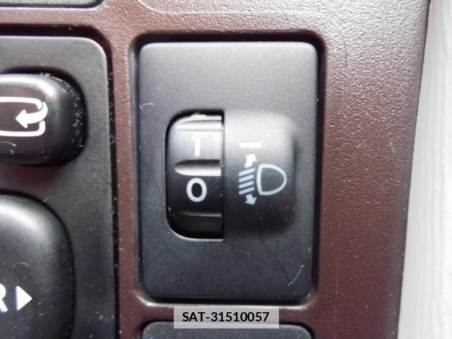 Toyota PASSO 2015-01 7804366-10