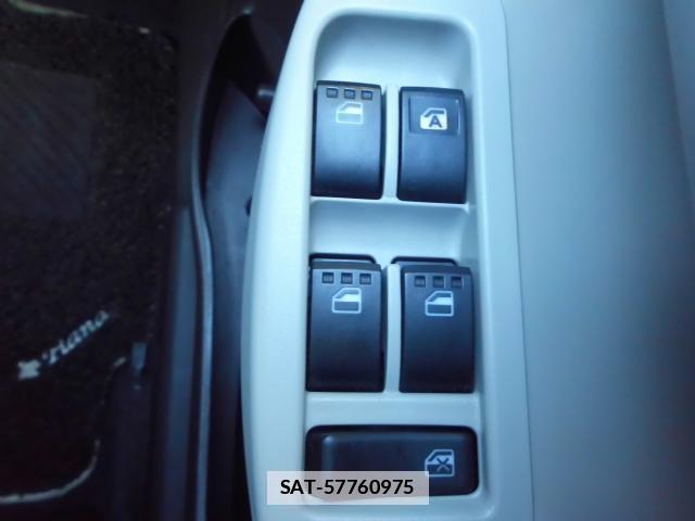 Toyota PASSO 2014-11 7804367-13