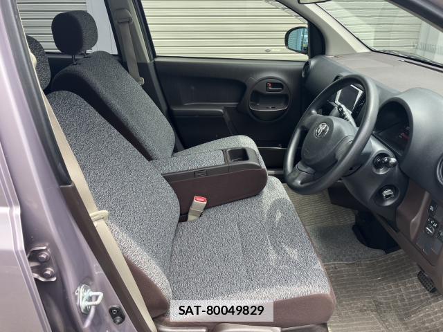 Toyota PASSO 2013-08 7810237-3