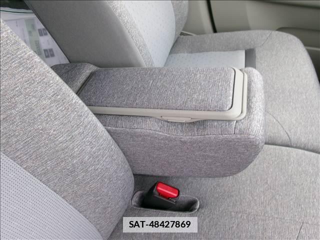 Toyota PASSO 2021-09 7811242-9