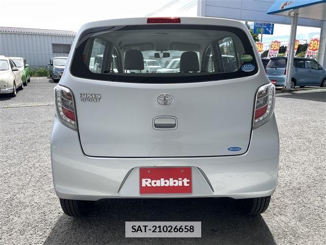 Toyota PIXIS EPOCH 2016-03 7792943-4