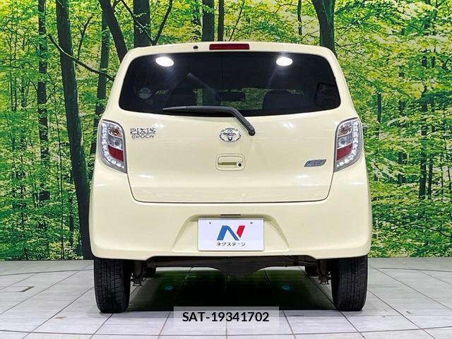 Toyota PIXIS EPOCH 2013-11 7793128-13
