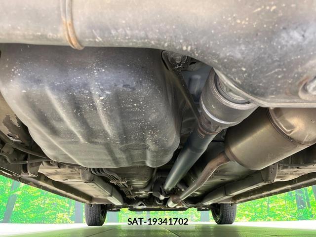 Toyota PIXIS EPOCH 2013-11 7793128-17