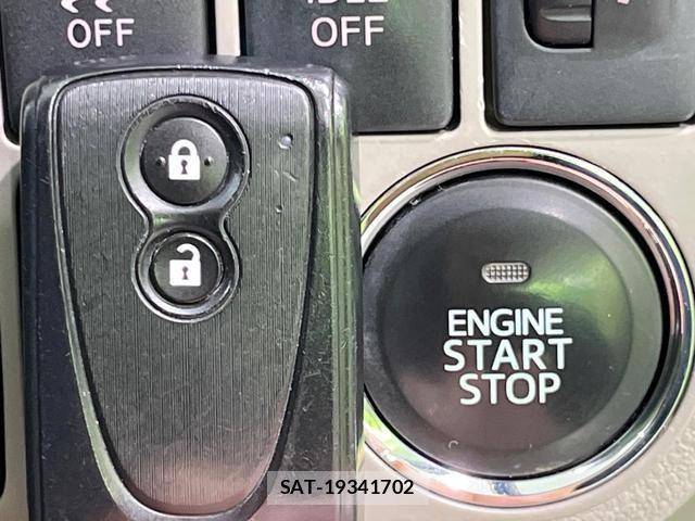 Toyota PIXIS EPOCH 2013-11 7793128-5