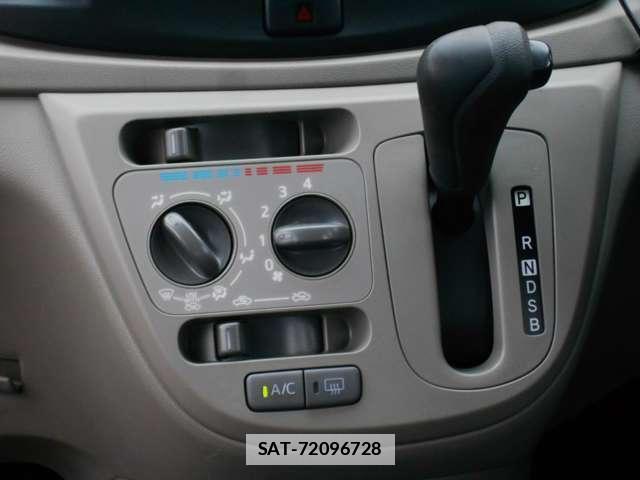 Toyota PIXIS EPOCH 2016-05 7795700-17