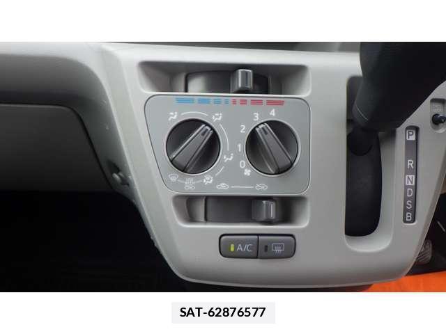 Toyota PIXIS EPOCH 2019-01 7797464-12