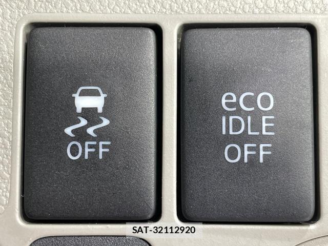 Toyota PIXIS EPOCH 2013-09 7801582-3