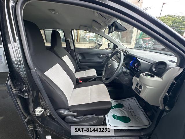 Toyota PIXIS EPOCH 2021-04 7802819-9